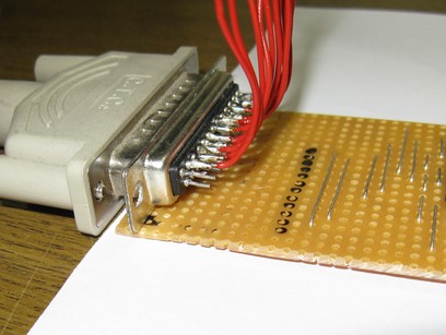 stk200_aufbau_05_vor_dem_kleben_mittel.jpg