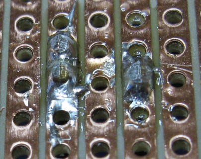 stromversorgung_aufbau_08_schlampig_gearbeitet_mittel.jpg